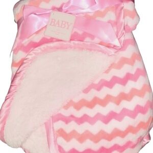 “PRETTY IN PINK” GIRLS COZY SHERPA BABY BLANKET — One Size 30” x 30”